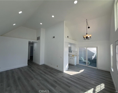14560 Woodland - Photo Thumbnail 2
