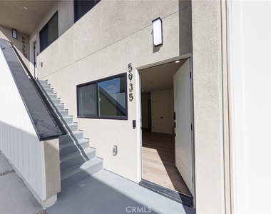 5933 Comey Avenue - Photo Thumbnail 6
