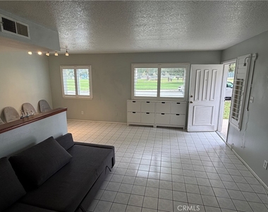 2358 Pepper - Photo Thumbnail 4