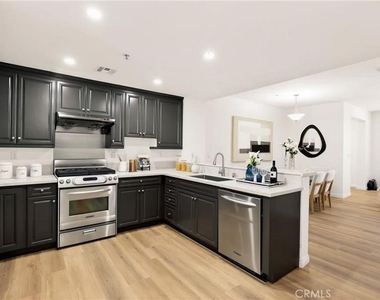 68 E Bay State Street - Photo Thumbnail 8