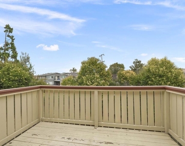 981 Cheryl Ann Cir - Photo Thumbnail 21