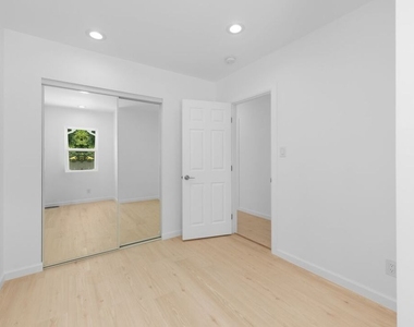 2316 Selby Avenue - Photo Thumbnail 21