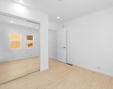2316 Selby Avenue - Photo Thumbnail 19