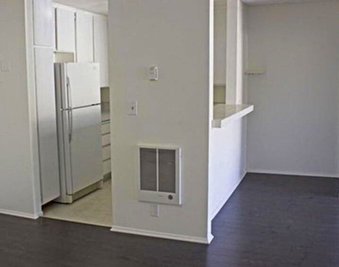 23901 Civic Center Way - Photo Thumbnail 5