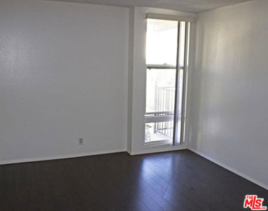 23901 Civic Center Way - Photo Thumbnail 12