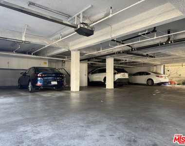 1601 Veteran Avenue - Photo Thumbnail 32