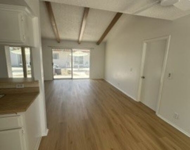 74442 Driftwood Drive - Photo Thumbnail 1