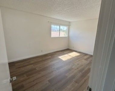 74430 Driftwood Drive - Photo Thumbnail 25