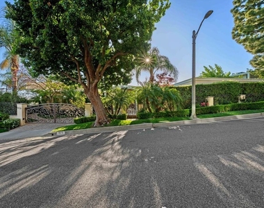 1575 Alexis Place - Photo Thumbnail 69
