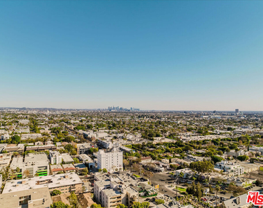 1155 N La Cienega Boulevard - Photo Thumbnail 1