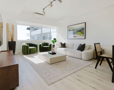 1155 N La Cienega Boulevard - Photo Thumbnail 2