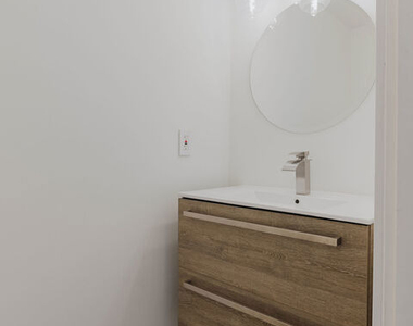 1155 N La Cienega Boulevard - Photo Thumbnail 8