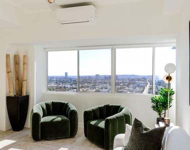 1155 N La Cienega Boulevard - Photo Thumbnail 4