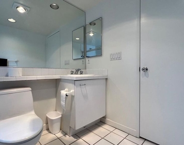 807 21st Street - Photo Thumbnail 22