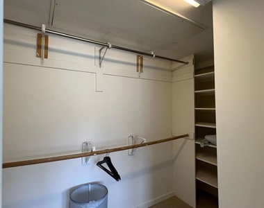 807 21st Street - Photo Thumbnail 32