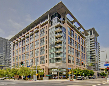 1111 S Grand Avenue - Photo Thumbnail 17