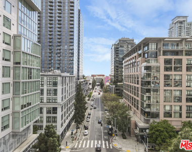1111 S Grand Avenue - Photo Thumbnail 19