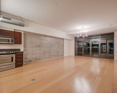 1111 S Grand Avenue - Photo Thumbnail 2