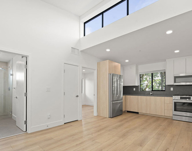 2918 3rd Street - Photo Thumbnail 1