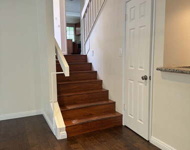 13226 La Quinta Street - Photo Thumbnail 7