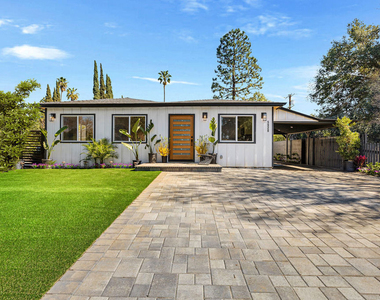 5928 Tobias Avenue - Photo Thumbnail 25