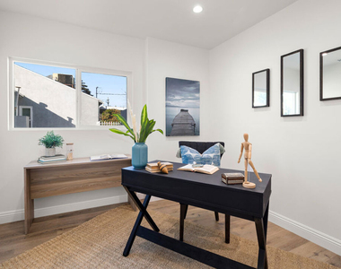 5928 Tobias Avenue - Photo Thumbnail 13