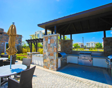 5547 Palm Drive - Photo Thumbnail 41