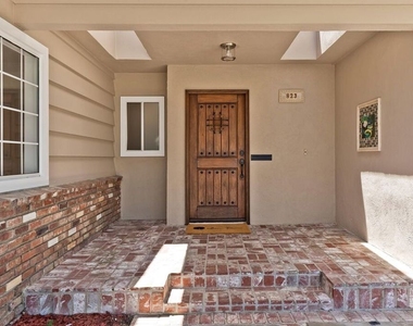 823 Enchanted Way - Photo Thumbnail 7