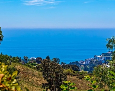 823 Enchanted Way - Photo Thumbnail 1