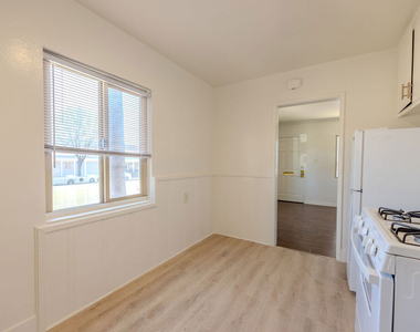 233 E Alameda Avenue - Photo Thumbnail 9