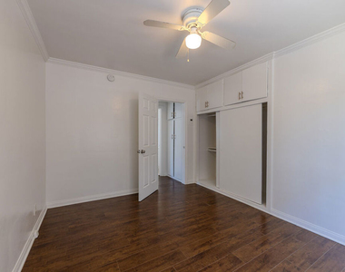 233 E Alameda Avenue - Photo Thumbnail 14