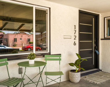 1726 W 52nd Street - Photo Thumbnail 3