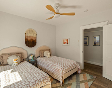 1726 W 52nd Street - Photo Thumbnail 14