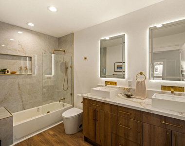 1726 W 52nd Street - Photo Thumbnail 17