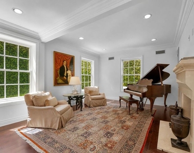 10914 Bellagio Road - Photo Thumbnail 7