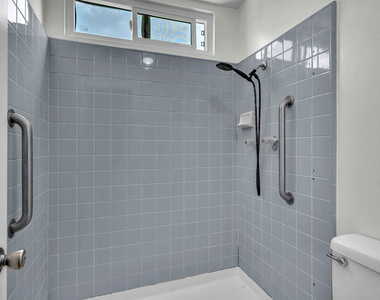 620 N Kenwood Street - Photo Thumbnail 14
