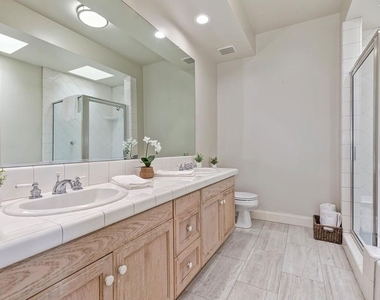 11603 Mississippi Avenue - Photo Thumbnail 28