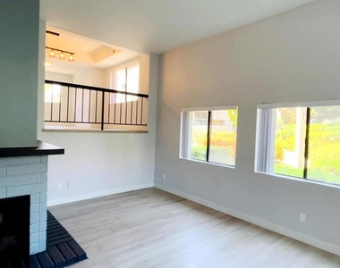 4022 Mahaila Ave - Photo Thumbnail 1
