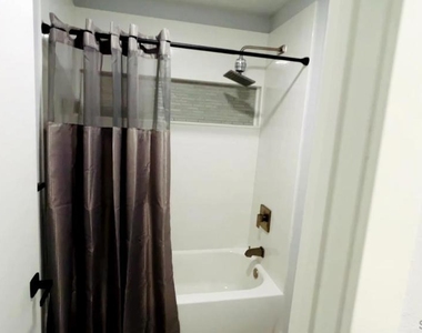 4022 Mahaila Ave - Photo Thumbnail 20