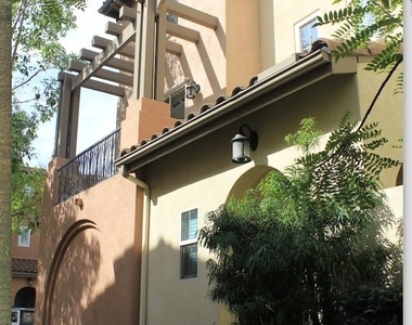 2630 Escala Circle - Photo Thumbnail 12