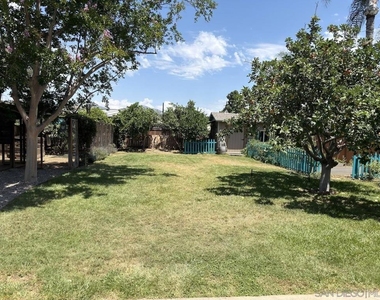 13919 York Avenue - Photo Thumbnail 18