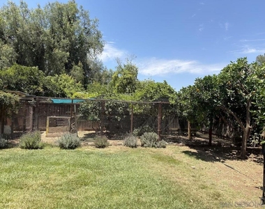 13919 York Avenue - Photo Thumbnail 29