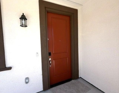 4731 Merida Way - Photo Thumbnail 5