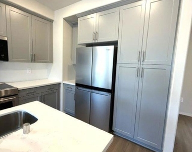 4731 Merida Way - Photo Thumbnail 21