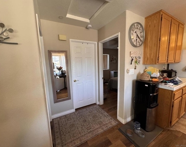 9208 Pinkard - Photo Thumbnail 10
