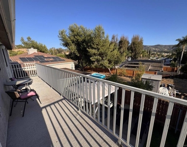 9208 Pinkard - Photo Thumbnail 4