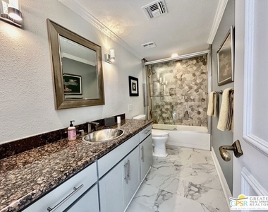 515 Desert Lakes Drive - Photo Thumbnail 40