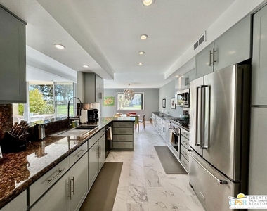 515 Desert Lakes Drive - Photo Thumbnail 6