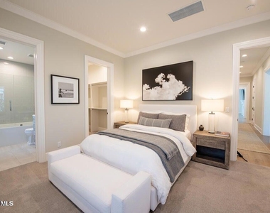 2969 Calbourne Lane - Photo Thumbnail 22