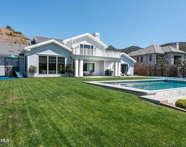 2969 Calbourne Lane - Photo Thumbnail 33